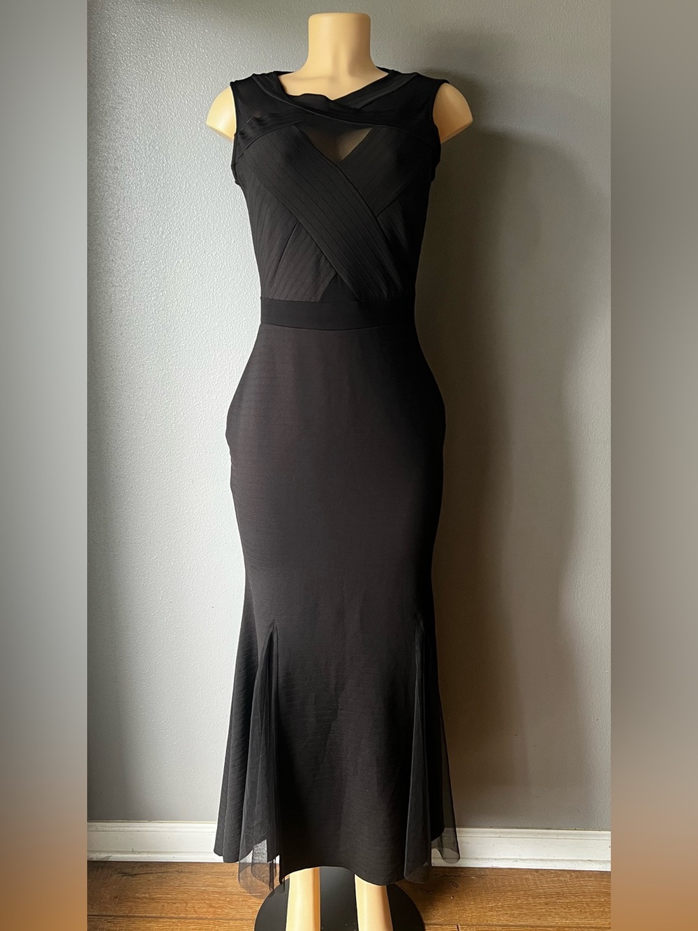 Elegant Black Sleeveless Dress women’s size Small
